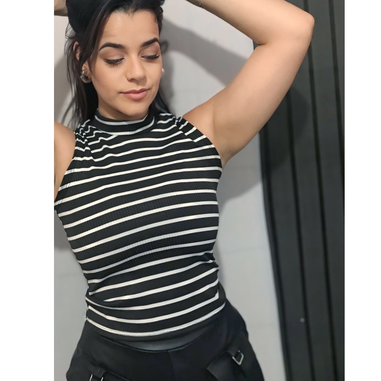 Regata Gola Alta Blusa Canelada Feminina Básica Confortável