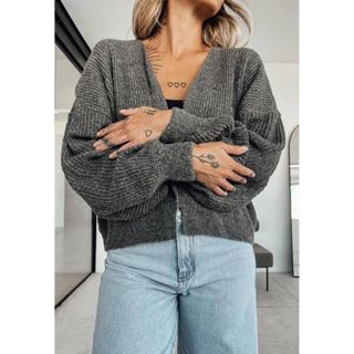 Cardigan Feminino de Tricot Casaco Curto de Trico Mousse Moda Blogueira em Oferta na Shopee