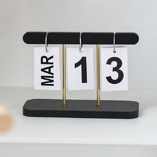 Calendário De Mesa Decorativo Preto Permanente Escritório Util E Simples 20.5x15.5x8.5Cm em Oferta na Shopee