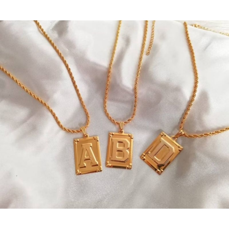 Colar C/ Inicial Pingente Quadrado Cordão Baiano Elegante Casual de Alta Qualidade