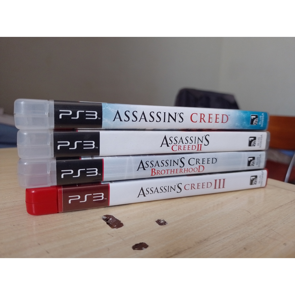 Assassins Creed 1, 2, Brotherhood e 3 - PS3