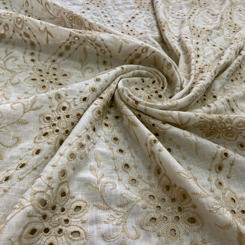 Tecido Laise/Lese Bordada Boho Floral 100% Algodão Metro 1,30m de Largura