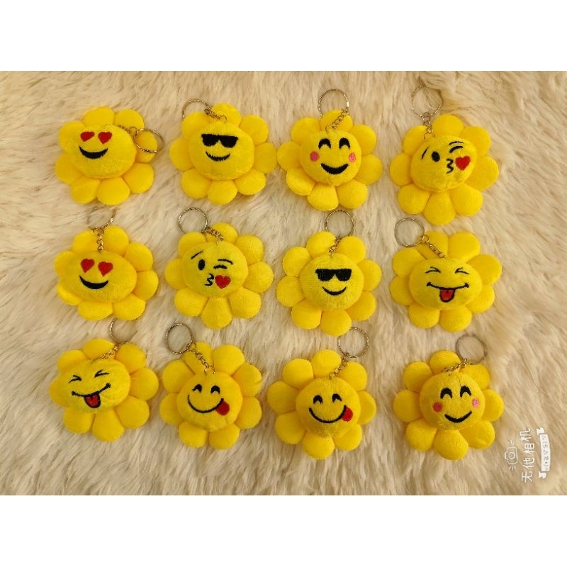 Kit 12 Chaveiro emoji pelúcia em Oferta na Shopee