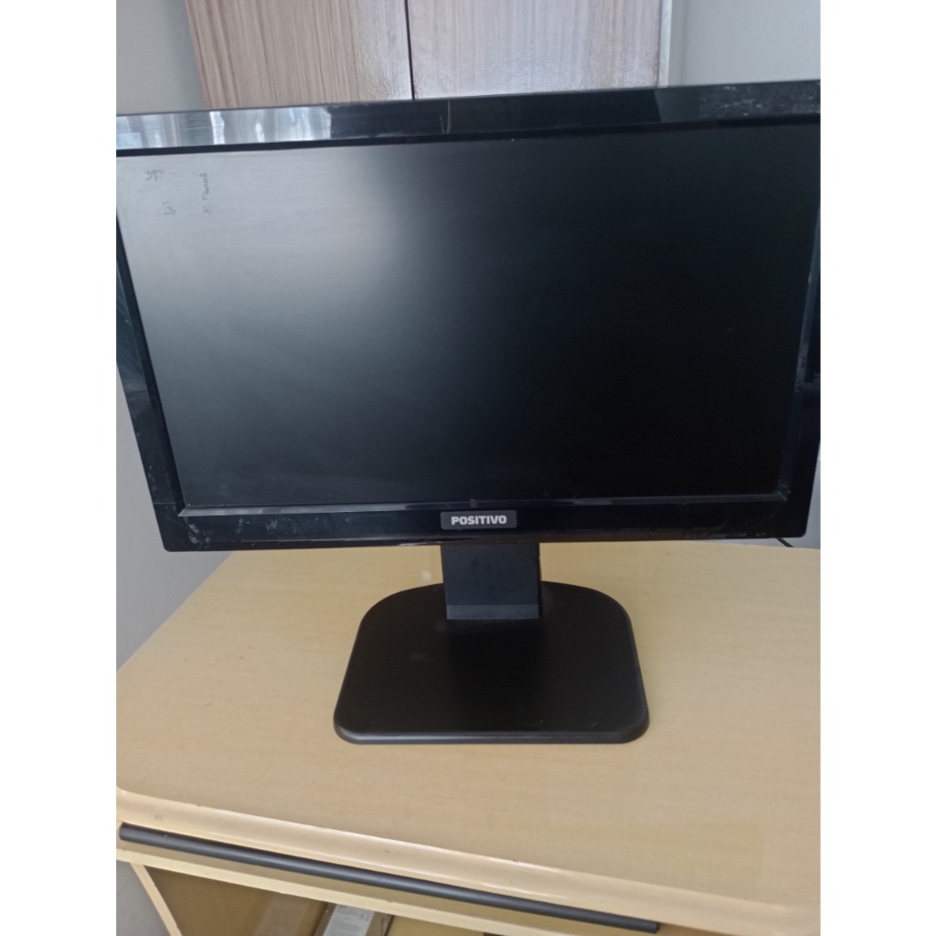 Monitor Usado POSITIVO 19,5’’ LCD LED Widescreen