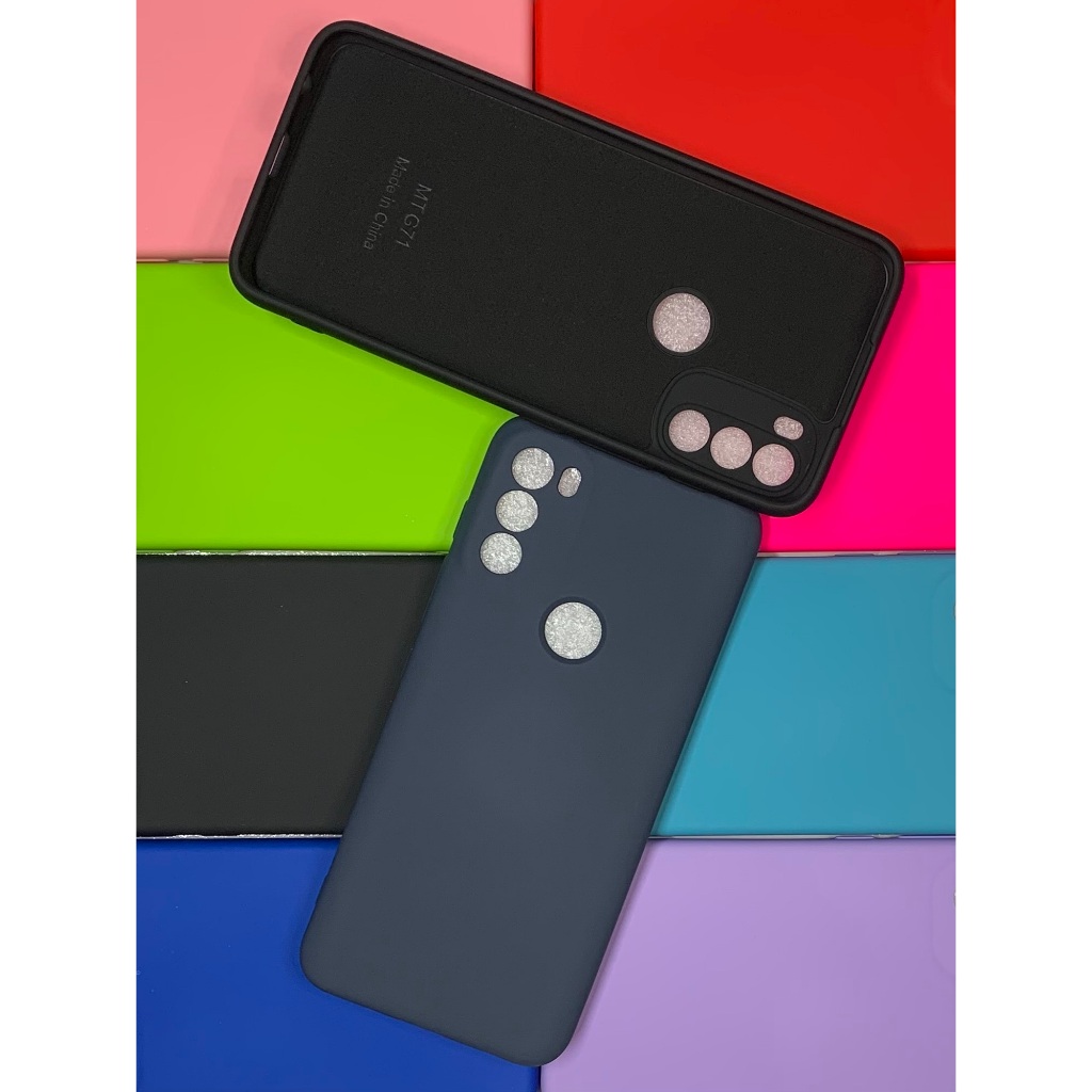 Capa para  Motorola Moto G31 / Capa + Pelicula 3D ou So 1 Capinha Aveludada Case