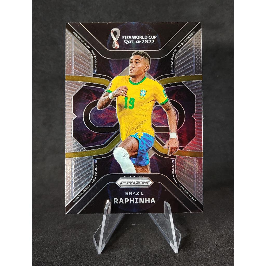 Card Phenomenon Raphinha - Coleção Prizm World Cup 2022 Panini - Seleção Brasileira #15