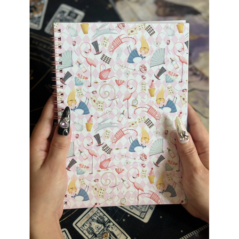 Carderno Fofo da Alice para Estudo de Tarot