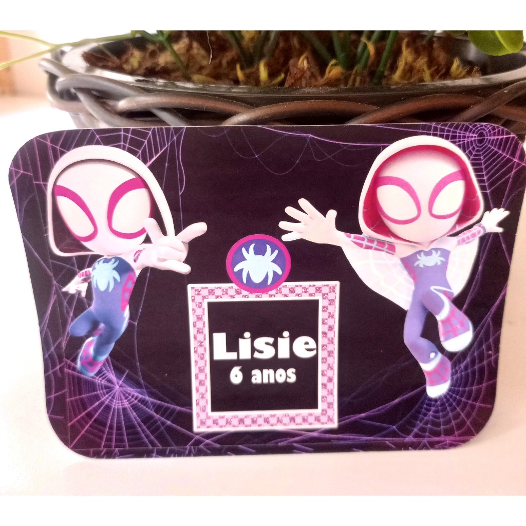 ADESIVO PERSONALIZADO 12 X 9 cm. PARA LEMBRANCINHAS, BALDINHOS, SAQUINHOS, SACOLINHAS, MARMITINHAS. MULHER ARANHA.