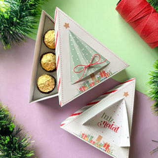 Caixinha de doces em Formato de Árvore de Natal com berço para doces em Oferta na Shopee