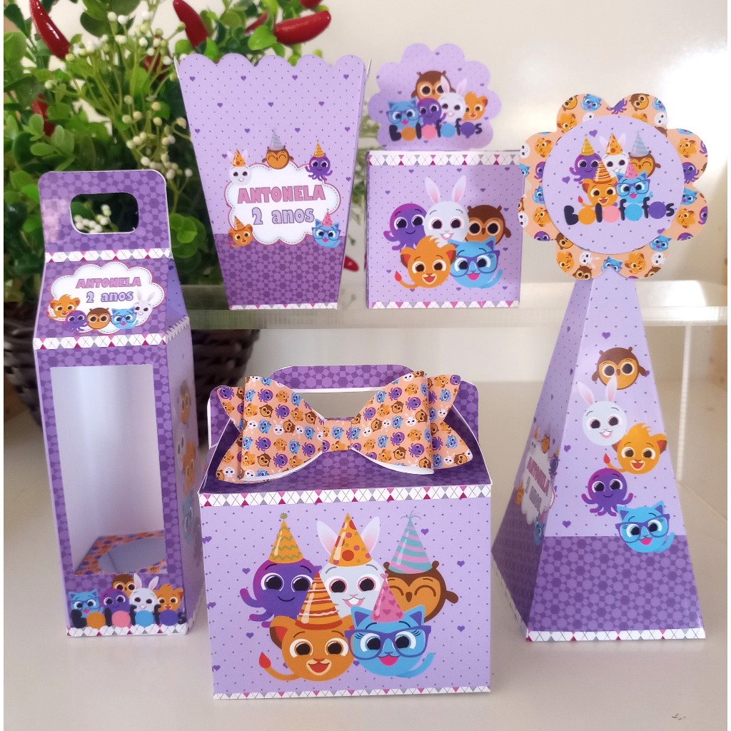 KIT FESTA PERSONALIZADO PARA LEMBRANCINHA DE ANIVERSÁRIO - BOLOFOFO MENINA. CAIXINHAS PARA FESTA.