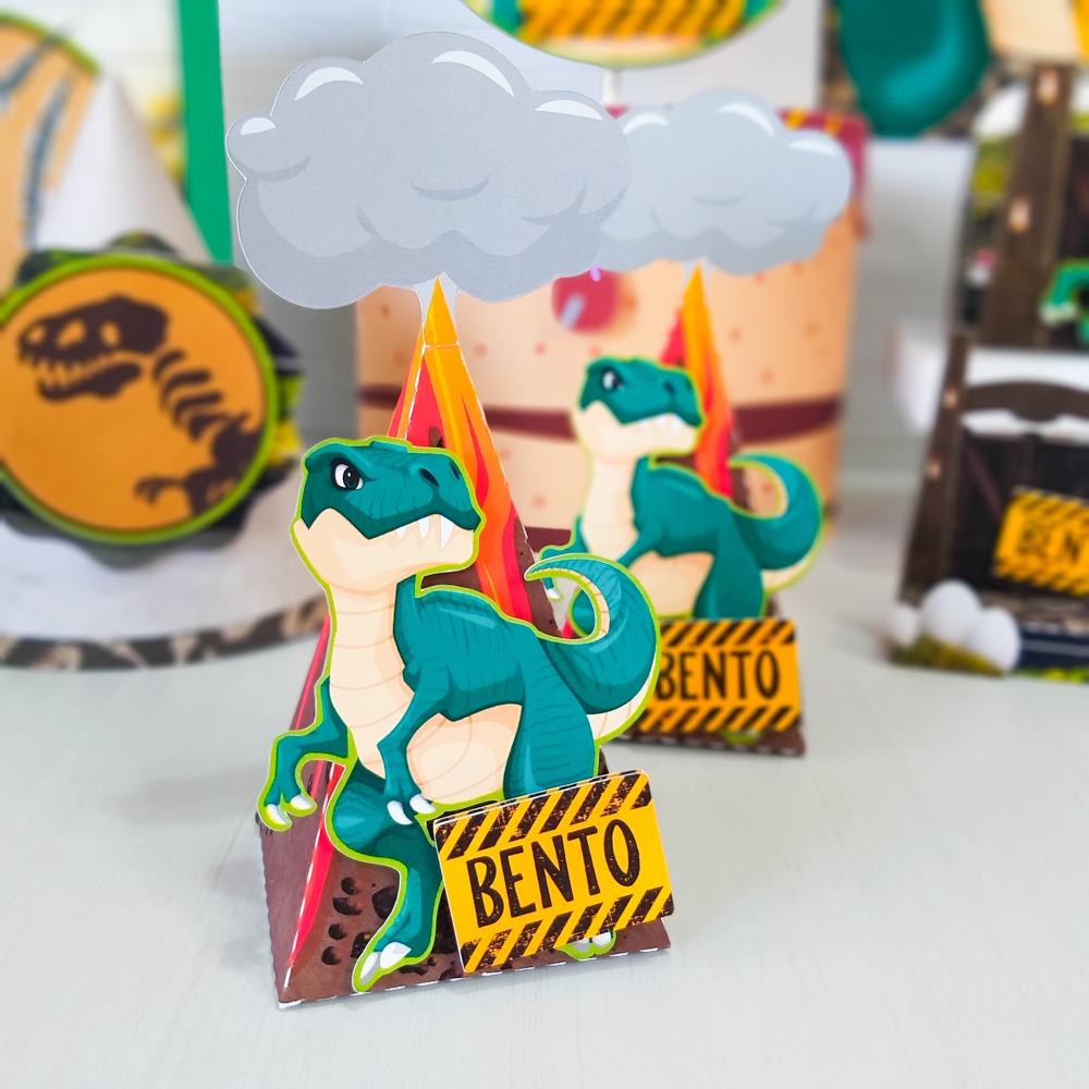 Kit Festa Infantil Pegue e Monte Lembrancinhas de Aniversário Caixas Personalizadas no tema Dinossauro