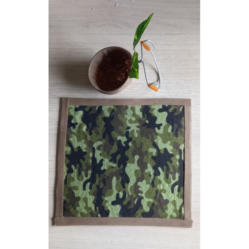 ninho coleiro - com protetor camuflado tecido 17cm X 16cm
