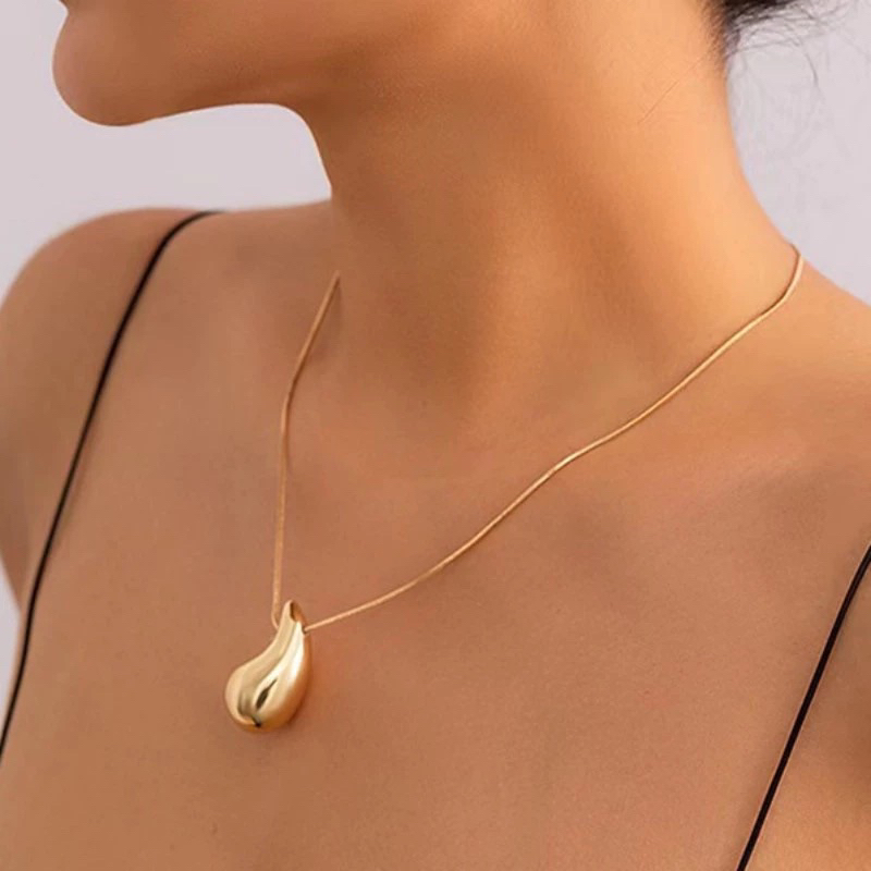 colar dourado gota elegante mulher colar dourado