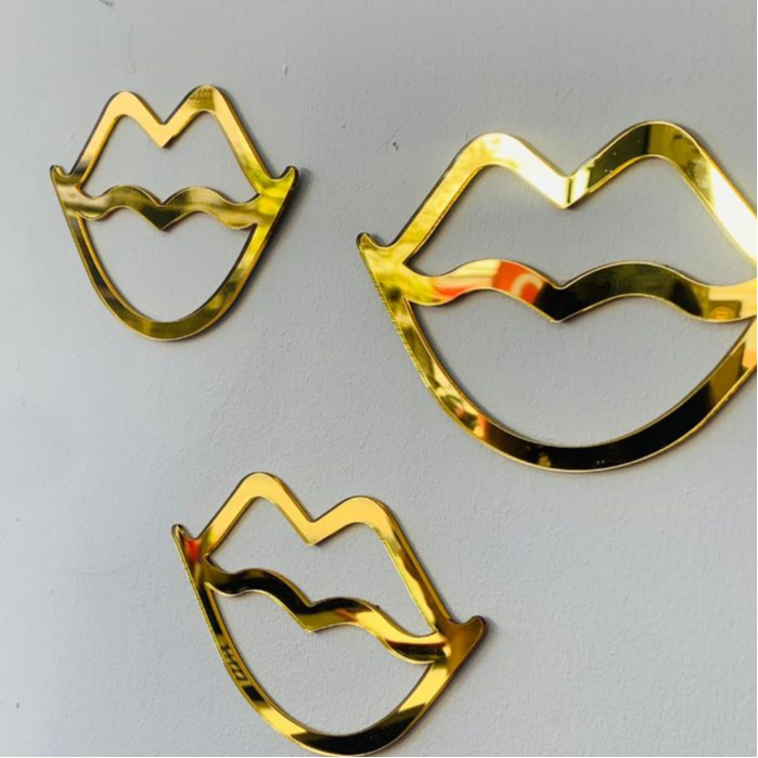 Espelho Decorativo Acrílico Boca Beijo 10cm * - * em Oferta na Shopee