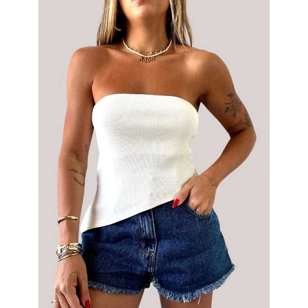Blusa Tomara que Caia Assimétrica Canelada: Tendência Verão 2024/2025