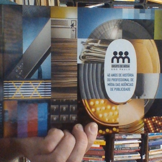 livro 40 anos de história do profissional de mídia das agências de publicidade, grupo de mídia São Paulo
