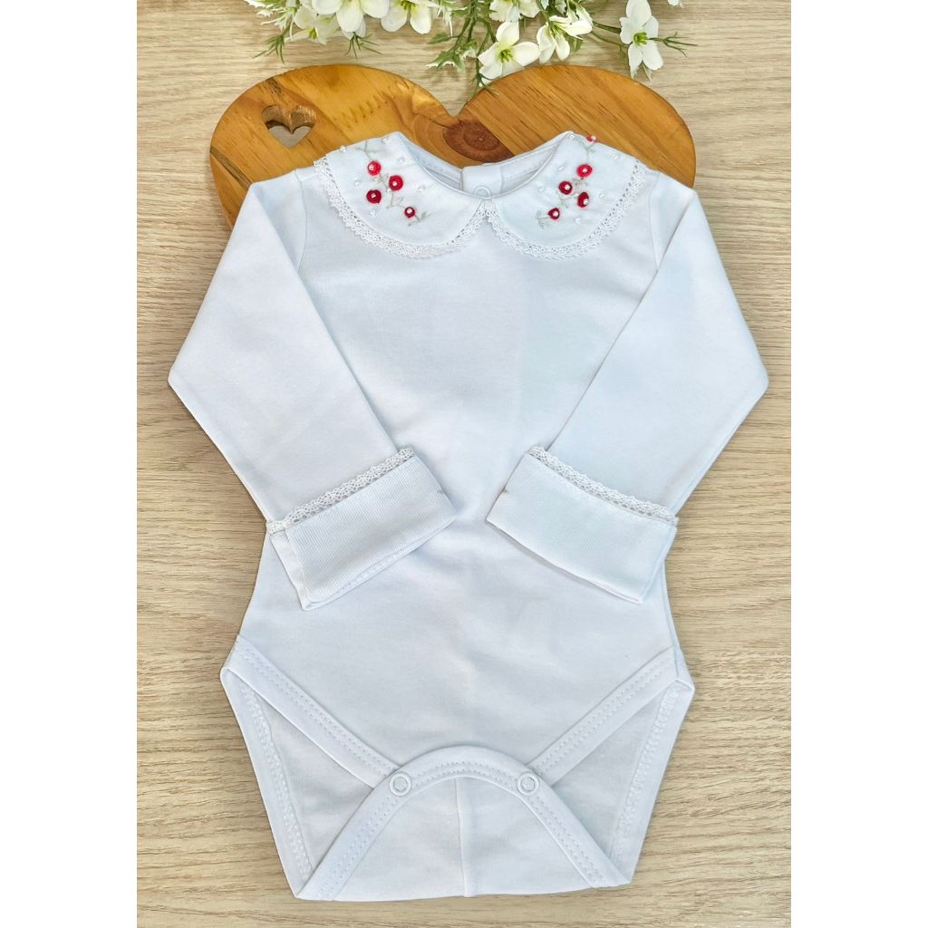 Body com gola e punhos bordados em rococó 100% algodão em Oferta na Shopee