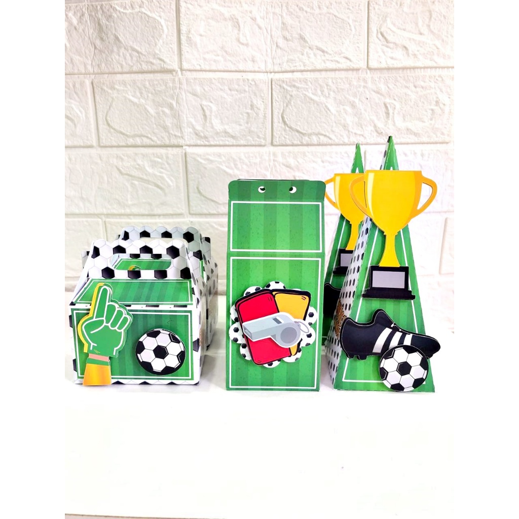 Futebol 10 Caixinhas com aplique 3D Personalizadas -  Lembrancinhas Baratas