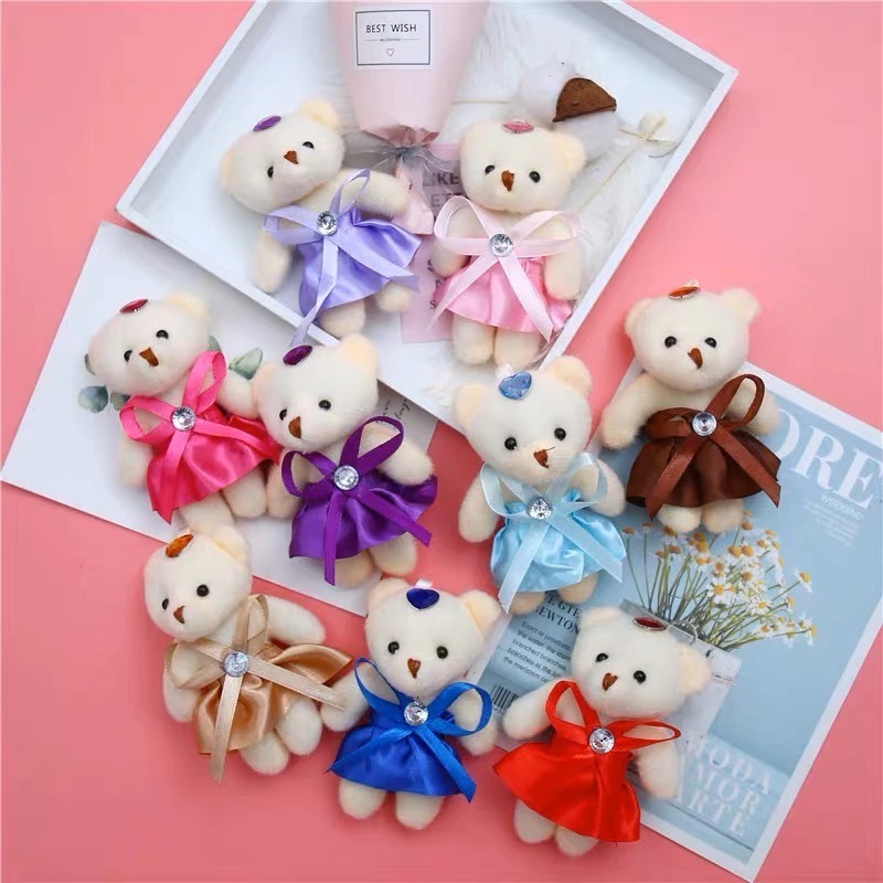 Chaveiros com Pingente Ursinha Com Vestido Pelúcia 12cm