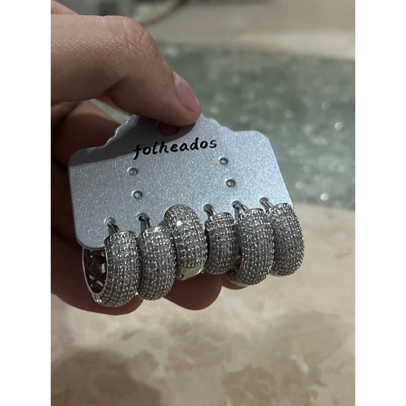 Kit Trio de Argola Click Cravejado Folheada a Ouro Branco ENVIO RÁPIDO