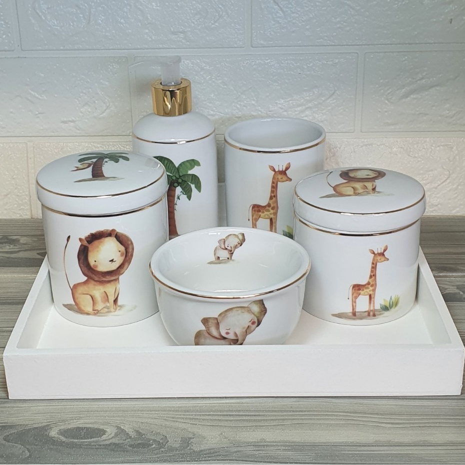 Kit Higiene 6 Pecas Bebe Safari Com Filete De Ouro E Bandeja MDF Em Branco