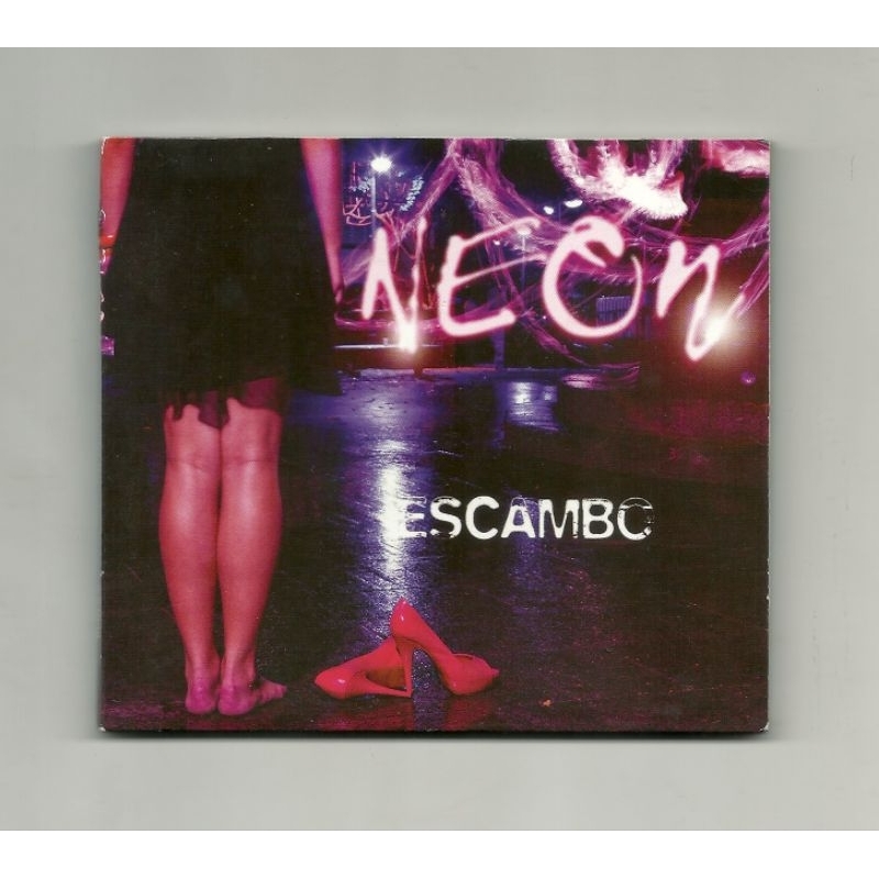 CD - Escambo (neon)- Nacional  - 2012 - gênero: jazz. Samba, rock, frevo