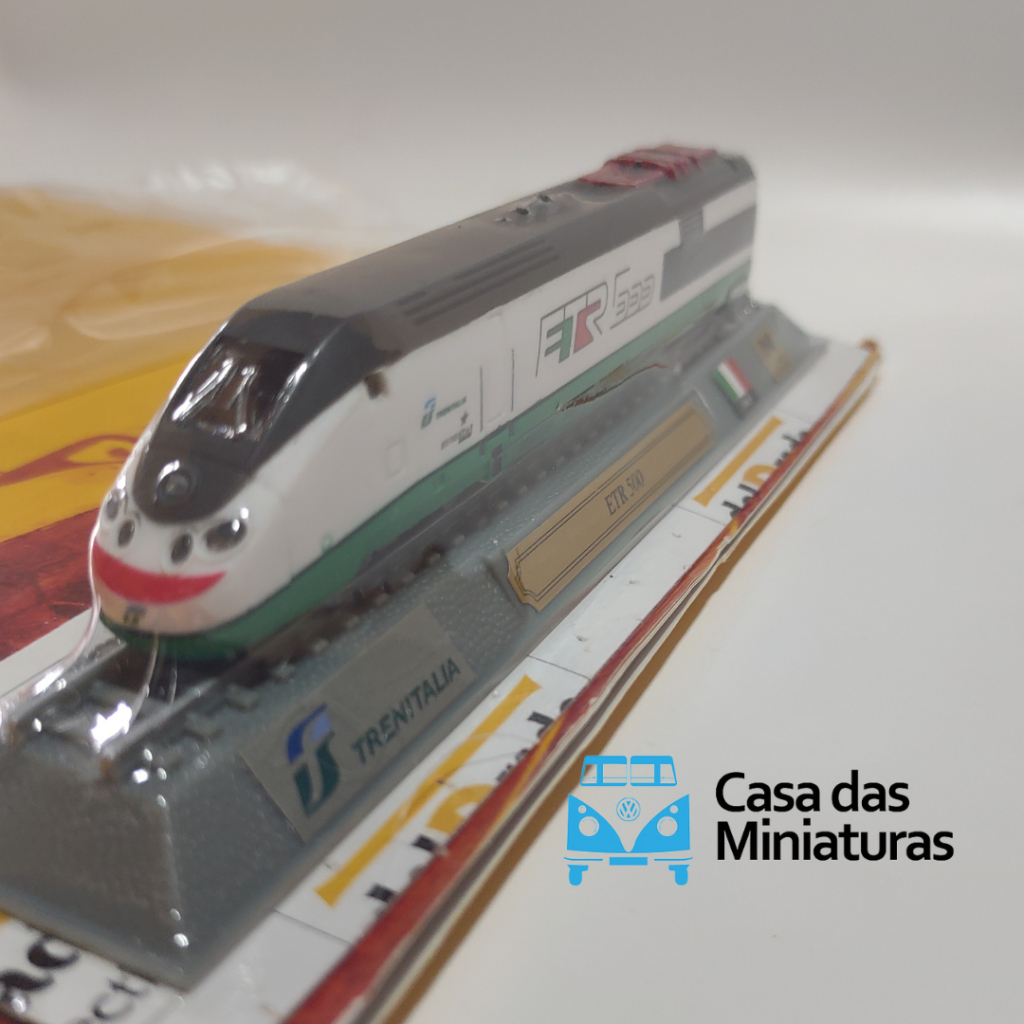 Miniatura Locomotiva ERP 500 - LACRADA + FASCICULO