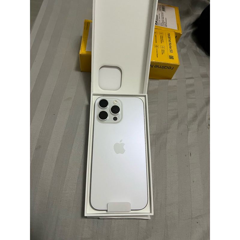 iPhone 15 Pro Max 512Gb potência e câmera Pro