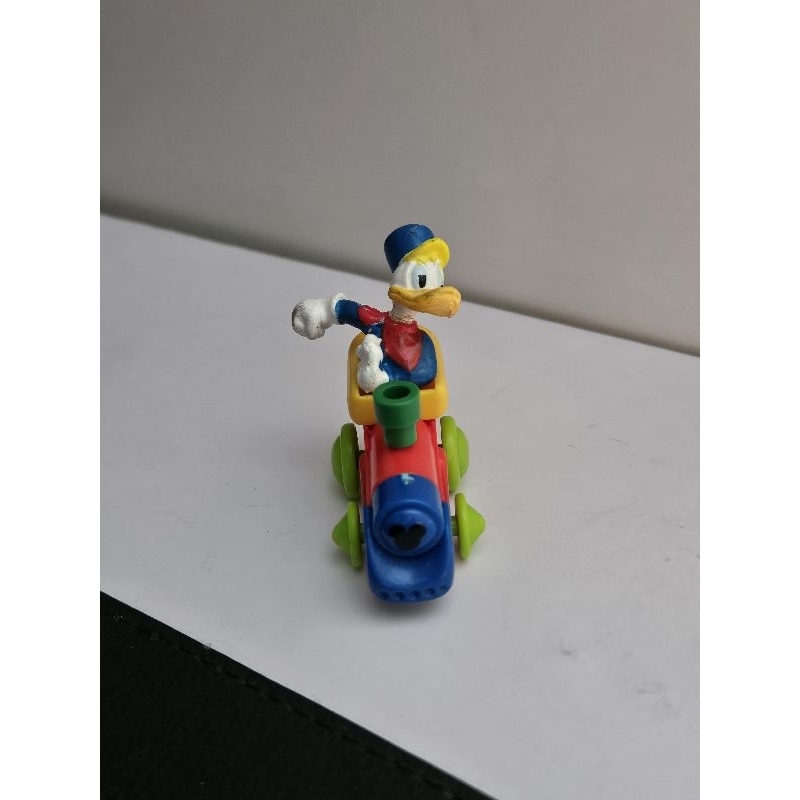 Boneco Pato Donald carrinho da Disney