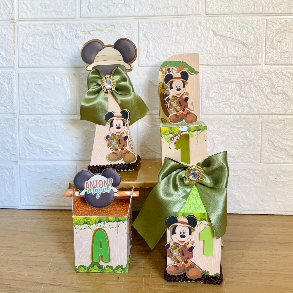 Kit Festa Safari Luxo | Lembrancinhas | Festa infantil | Aniversário | Personalizados |Bolinho |Mês Versario