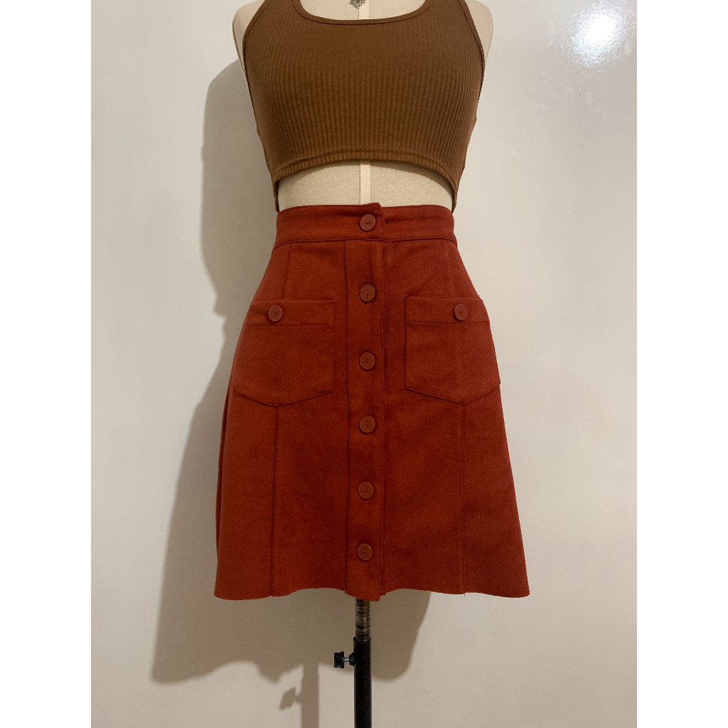 Saia veludo de botões YouCom - tamanho: P | desapego - brechó - moda sustentável - moda circular em Oferta na Shopee