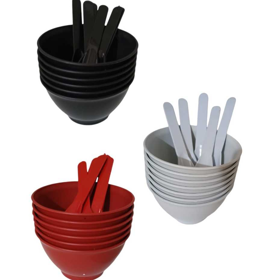 KIT  CUMBUCA + COLHER PARA SOBREMESA CAPACIDADE 300ML(PRETO,BRANCO E VERMELHO)