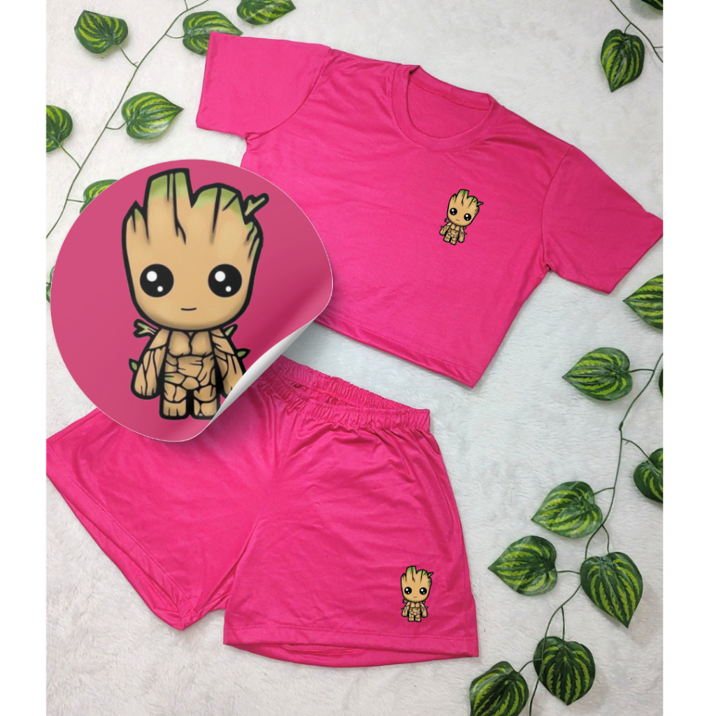 Conjunto Feminino GROOT Blusa Cropped + Short Estampada  Roupa Feminina Kit academia.