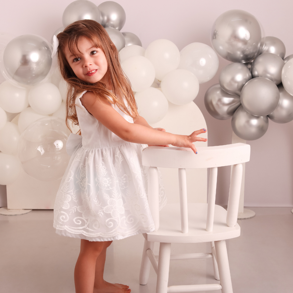 Vestido Bebe Infantil Branco com Laço 100% Algodão Delicado para Festas Batizado e Passeios