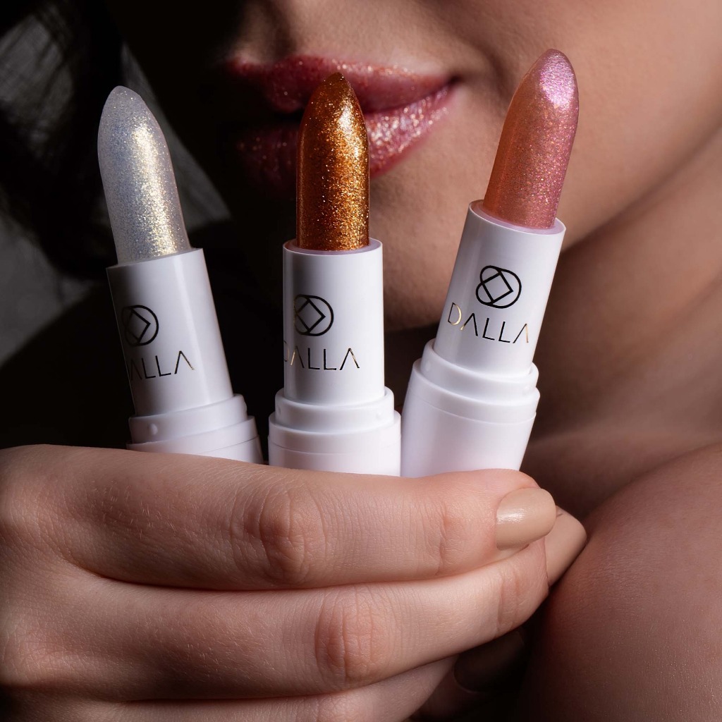 Lip Balm Unique Shine  DALLA