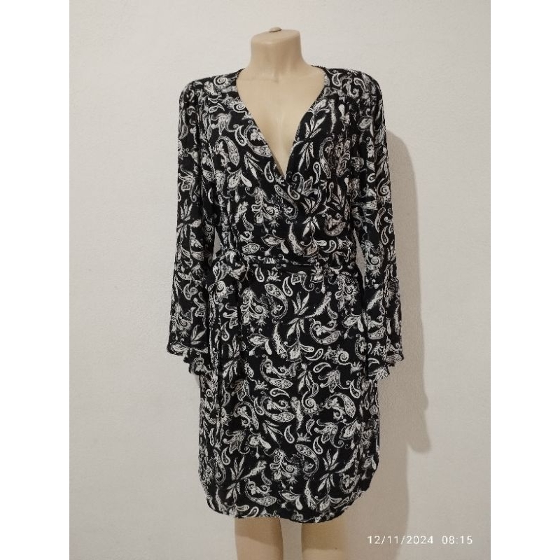 Vestido Marisa +plus, preto e branco, n48, usado
