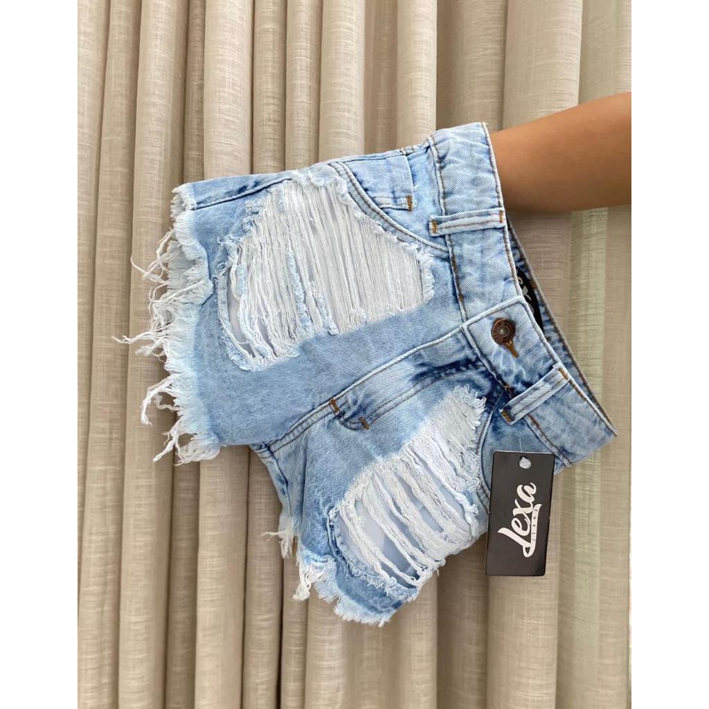 SHORT JEANS DESTROYED CLARA FEMININA.