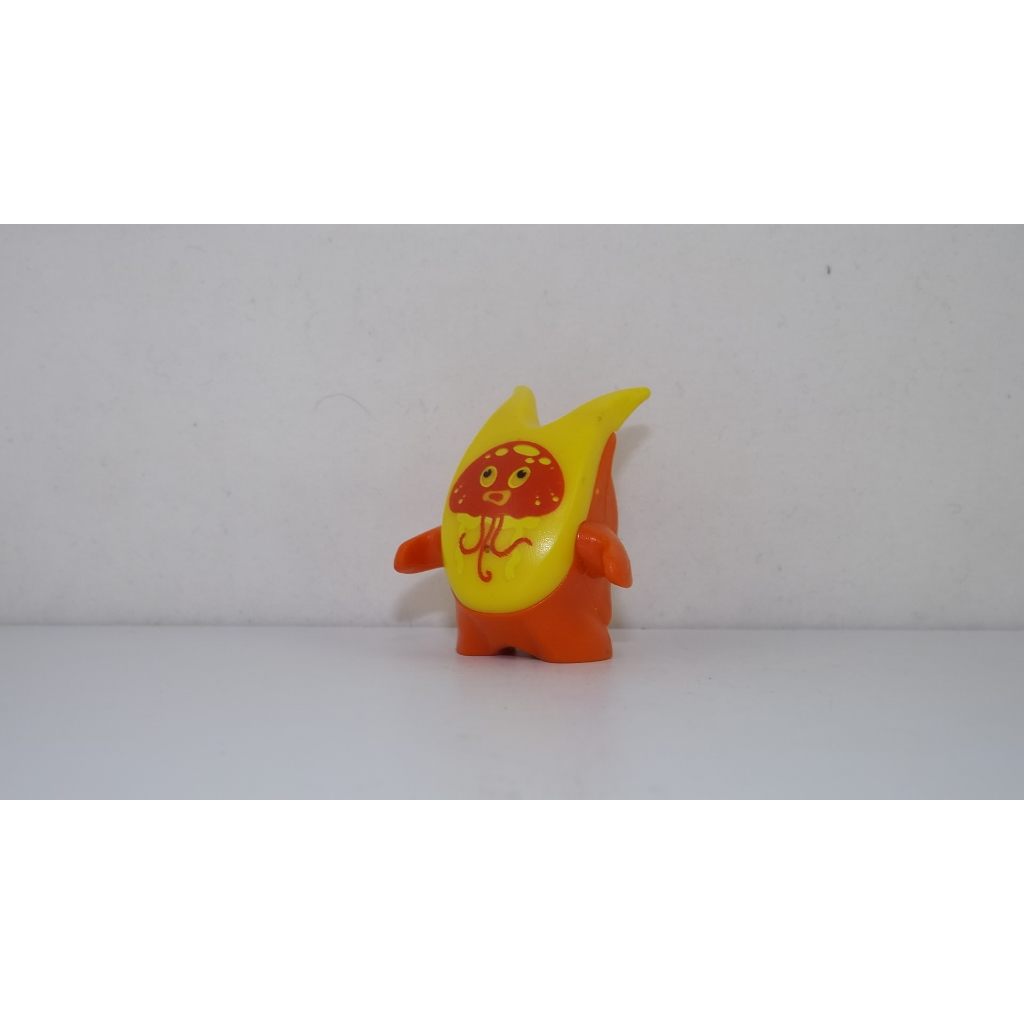 Miniatura Crazy Friends Lara FS564 Kinder Ovo 2019 Semi Novo
