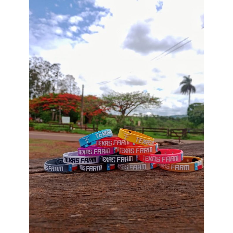 Pulseira de Silicone Texas Farm com regulagem em inox em Oferta na Shopee