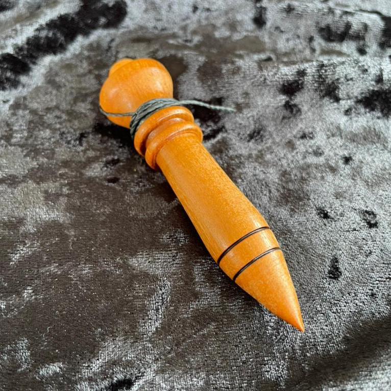 Pêndulo De Madeira Com Chumbo Para Radiestesia Radioestesia - 8,5CM - ARAL