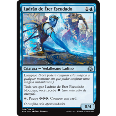 Ladrão de Éter Escudado (Ladino) - Magic The Gathering