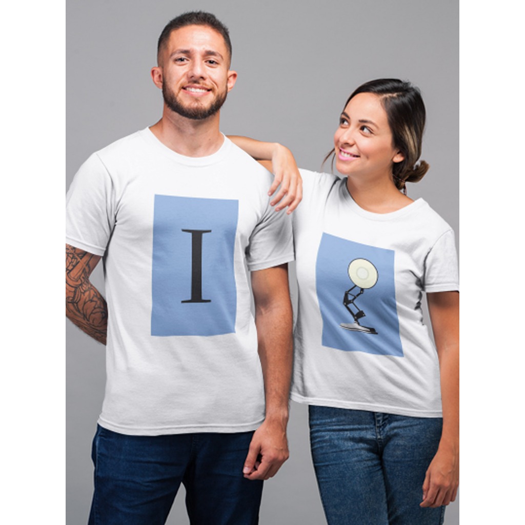 Kit 2 Camisetas Casal Pixar Abajur e letra I Camisa Tshirt Casal Presente Combinando Branca