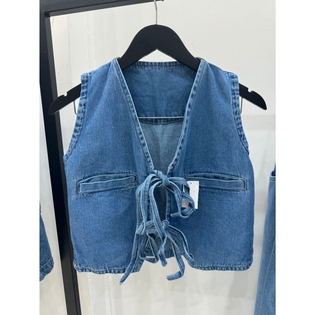 Jaqueta Jeans Feminina Zara - Comprar com Melhor Preço em Jaquetas, Casacos e Coletes