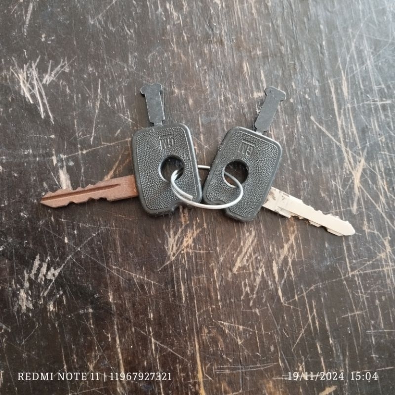 par chave Monza Kadett Chevette chave marajó original de estoque antigo já com lâmina feita