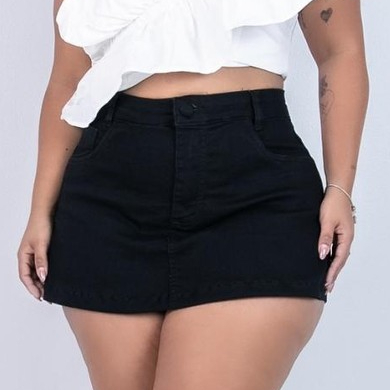 Short Saia Plus Size Preto Liso Barra Feita Cintura Alta
