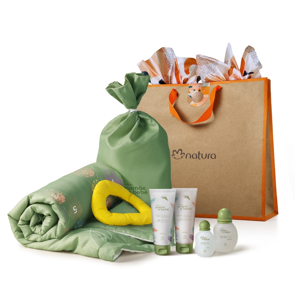 Kit Papai/Mamãe e Bebê (Colônia 100ml, Colônia 50ml, Sabonete 100ml, Hidratante 100ml Tapete) Natura