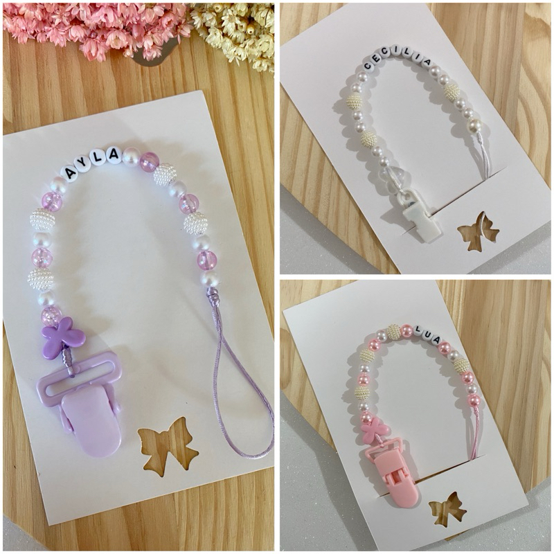 Prendedor de Chupeta Personalizado com Nome Menina