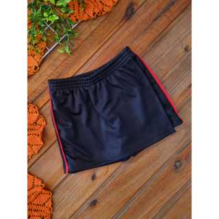 Shorts saia escolar PRETA com listra vermelha em helanca. Infantil, juvenil e adulto. em Oferta na Shopee