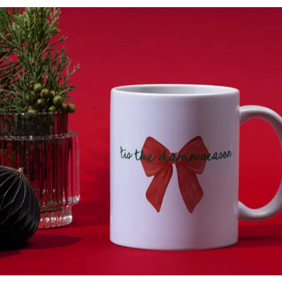 Caneca Personalizada Taylor Swift NatalinaTis The Season  Merry Swiftmas  mug Porcelana Christmas Festas Natal