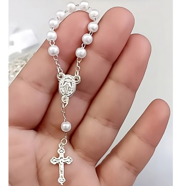 Kit 50 Mini Terços Para Lembrancinhas Casamento Batizado Crisma Eucaristia Vários Modelos pérola